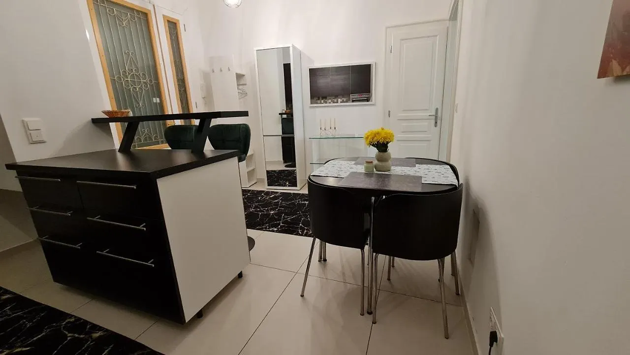 Royal Colours Apartments Viena